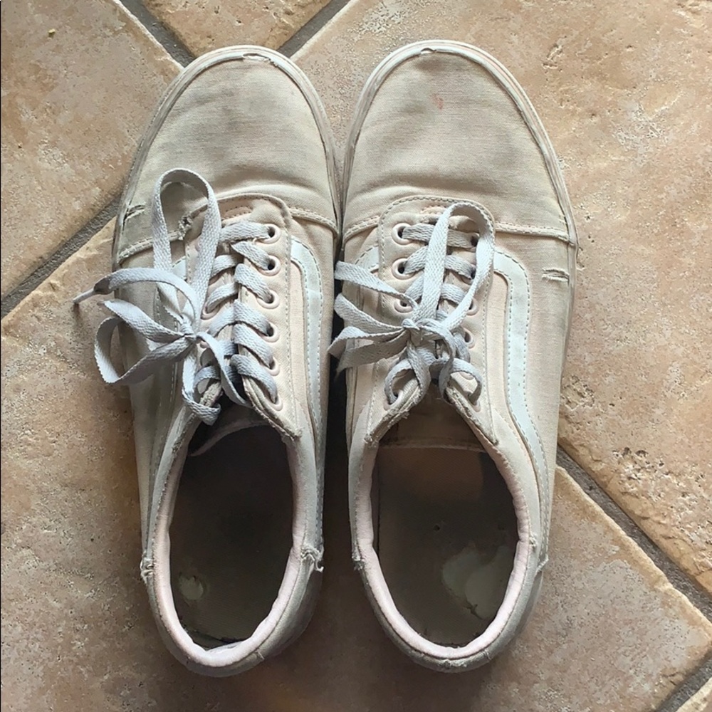 Light pinkish size 9.5 vans